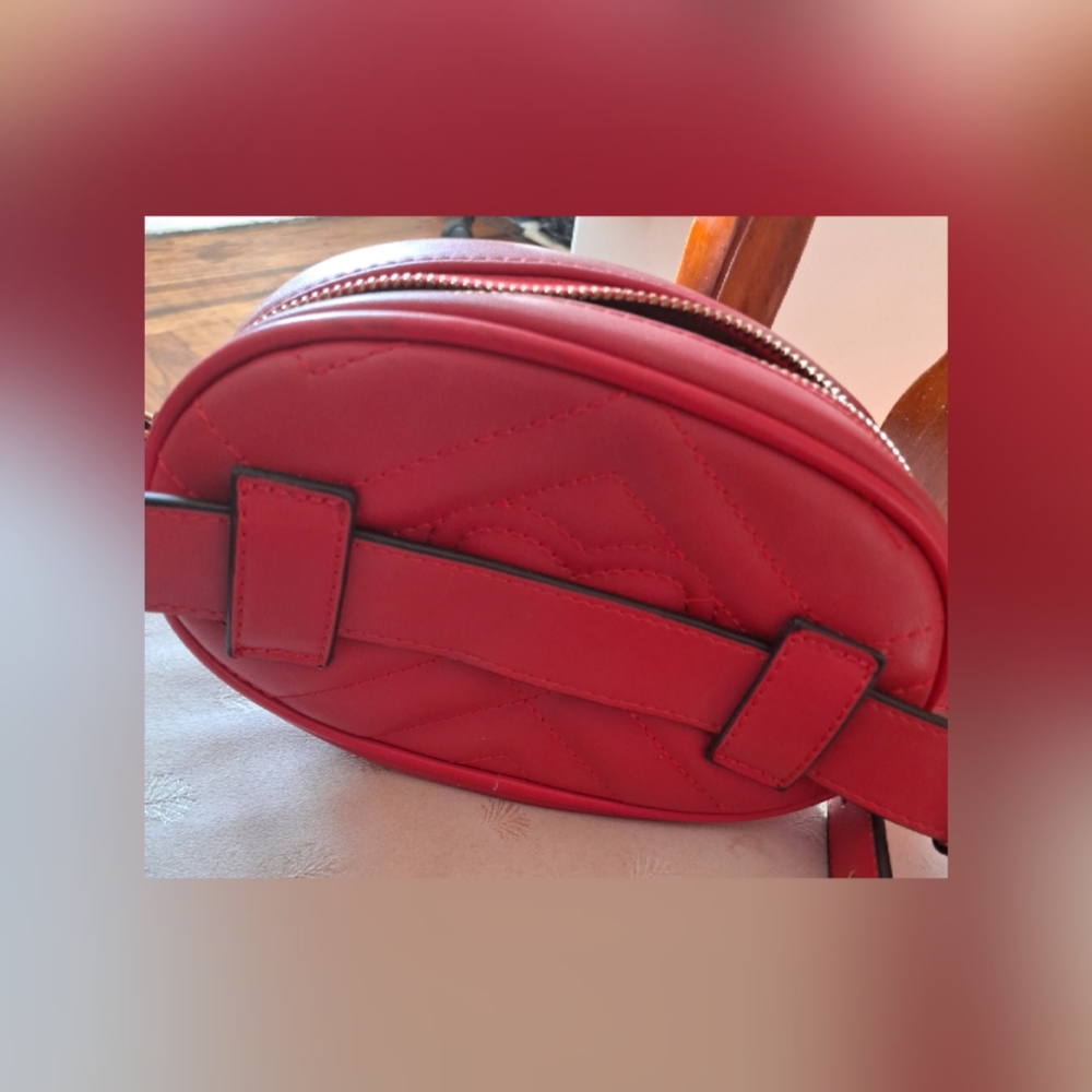 Fashion quilted leather fanny pack - Picture 3 of 5